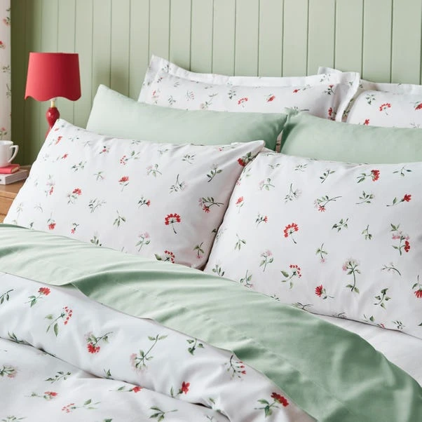 Margo Floral 144 Thread Count Cotton Duvet Cover & Pillowcase Set 11 Margo Floral 144 Thread Count Cotton Duvet Cover & Pillowcase Set - Image 9
