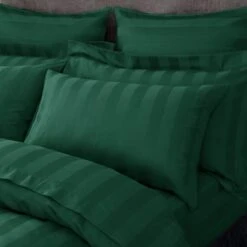 Hotel Cotton 230 Thread Count Stripe Standard Pillowcase Pair