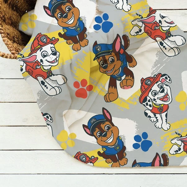 Paw Patrol Splodge Fleece Blanket 5 Paw Patrol Splodge Fleece Blanket - Image 3