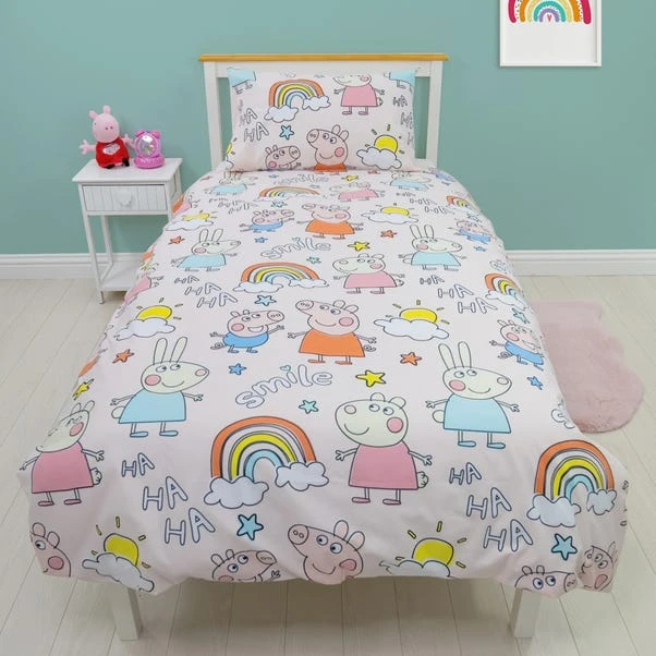Peppa Pig Playful Duvet Cover And Pillowcase Set 5 Peppa Pig Playful Duvet Cover And Pillowcase Set - Image 3