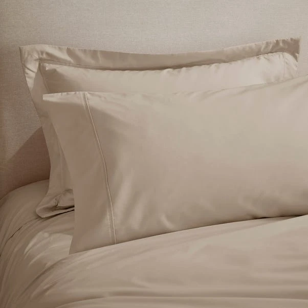 Dorma Crisp & Fresh 400 Thread Count Cotton Percale Kingsize Standard Pillowcase 3 Dorma Crisp & Fresh 400 Thread Count Cotton Percale Kingsize Standard Pillowcase