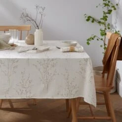 Chiltern Tablecloth