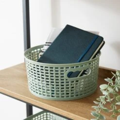 Checked Plastic 3L Round Basket -Home Furnishing Store 30933383