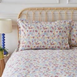 Hannah Retro Ditsy Oxford Pillowcase 9 Hannah Retro Ditsy Oxford Pillowcase -Home Furnishing Store 30935281 alt03