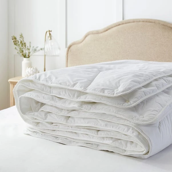 Dorma Full Forever Duo 3 + 7.5 Tog All Seasons Duvet 14 Dorma Full Forever Duo 3 + 7.5 Tog All Seasons Duvet - Image 12