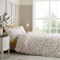 Catherine Lansfield Frill Ditsy Floral Duvet Cover And Pillowcase Set -Home Furnishing Store 30962840 alt02