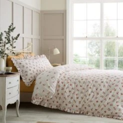 Catherine Lansfield Frill Ditsy Floral Duvet Cover And Pillowcase Set -Home Furnishing Store 30962914