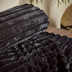 Cosy Ribbed Throw 130cm X 170cm 41 Cosy Ribbed Throw 130cm X 170cm -Home Furnishing Store 30966077 alt01