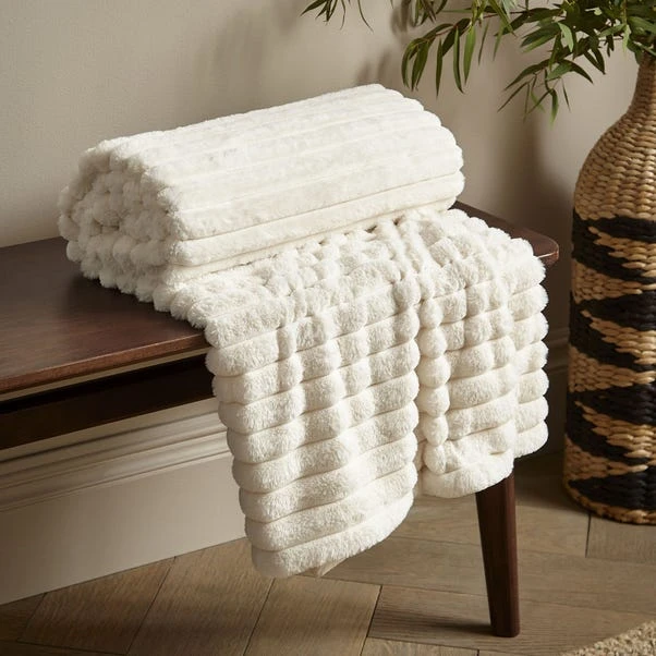 Cosy Ribbed Throw 130cm X 170cm 3 Cosy Ribbed Throw 130cm X 170cm